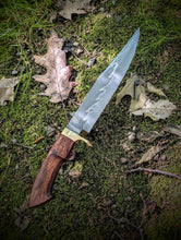 Load image into Gallery viewer, 8.5" Bowie with Hamon & Leather Sheath - W2, Brass, Ironwood
