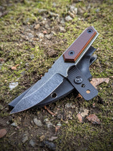 Load image into Gallery viewer, "Dart" EDC Knife #001
